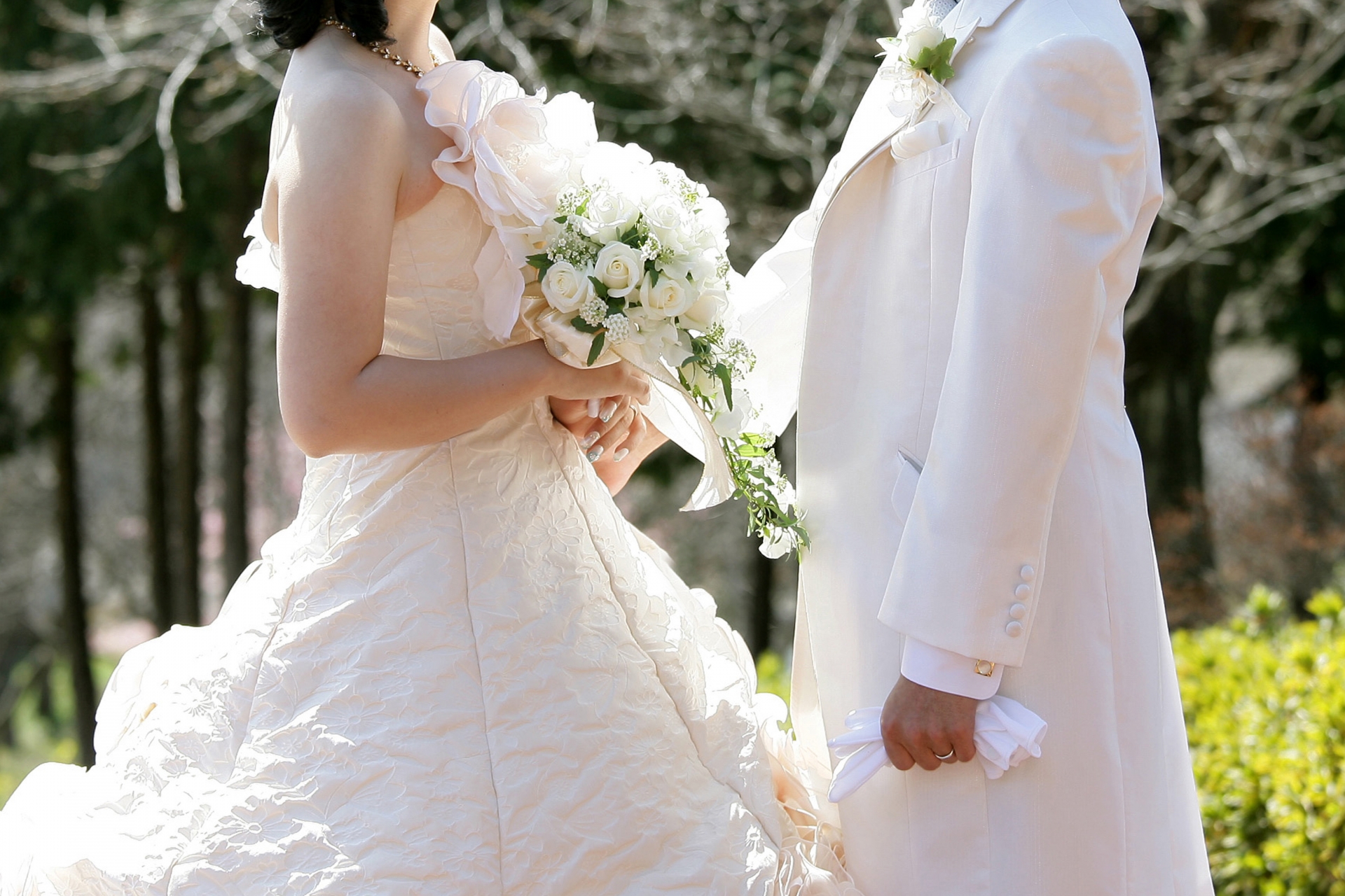イギリスの結婚式にゲストで参列する時の服装ポイントと注意点 フェミニバ